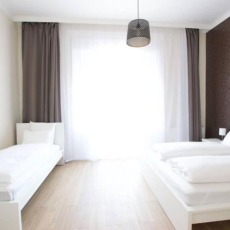Premium Apartment By Hi5 - Astoria 4 Bedroom Budapest Kültér fotó